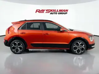 Kia Niro 2023 EX Touring 4dr Crossover