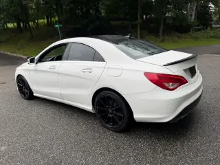 2018 MERCEDES-BENZ CLA