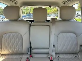 Nissan Armada 2024 4x4 Platinum SUV de 4 puertas