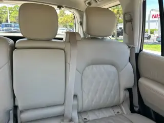 Nissan Armada 2024 4x4 Platinum SUV de 4 puertas