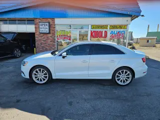 2015 AUDI A3