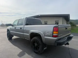 2006 Gmc SIERRA 1500 HD CREW CAB
