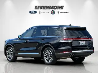 Lincoln Aviator 2023 AWD Reserve 4dr SUV