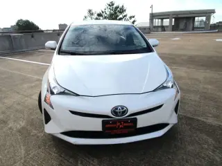 2017 TOYOTA PRIUS