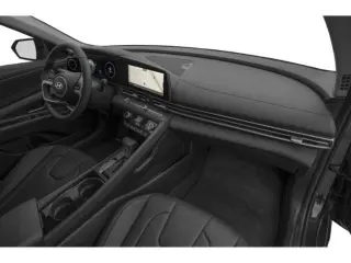 Hyundai ELANTRA 2025 Limited Sedán 4 puertas