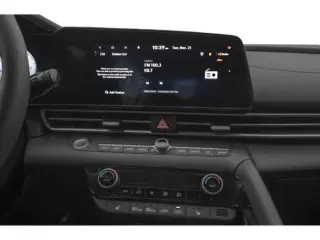 Hyundai ELANTRA 2025 Limited Sedán 4 puertas