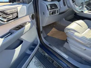 Lincoln Navigator 2019 4x4 Black Label 4dr SUV