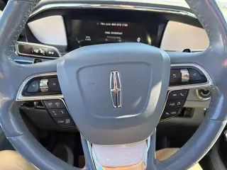 Lincoln Navigator 2019 4x4 Black Label 4dr SUV