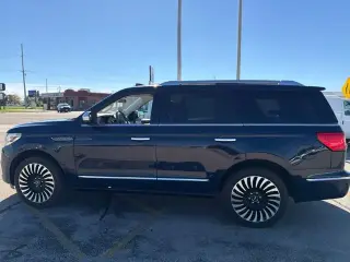 Lincoln Navigator 2019 4x4 Black Label 4dr SUV