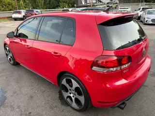 2012 VOLKSWAGEN GTI