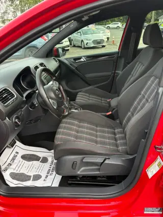 2012 VOLKSWAGEN GTI