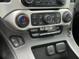 GMC Yukon XL 2016 4x2 SLT 4dr SUV