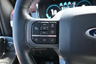 Ford F-150 2023 4x4 Lariat 4dr SuperCrew 5.5 ft. SB