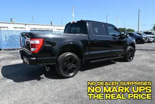 Ford F-150 2023 4x4 Lariat 4dr SuperCrew 5.5 ft. SB