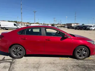 Kia Forte 2023 LXS 4dr Sedán