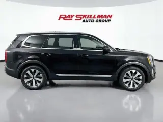 Kia Telluride 2022 S SUV 4 puertas