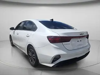 Kia Forte 2024 LXS 4dr Sedán