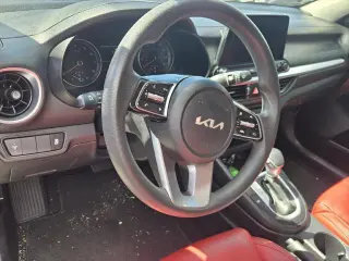 Kia Forte 2024 LXS 4dr Sedán