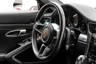 2017 Porsche 911