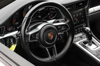 2017 Porsche 911