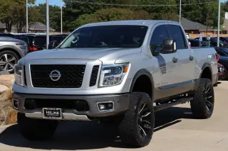 2019 Nissan Titan