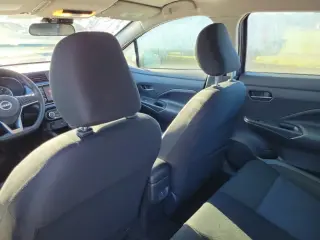Nissan Versa 2025 SV Sedán de 4 puertas