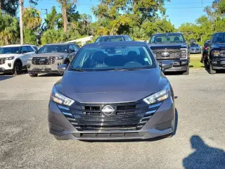 Nissan Versa 2025 SV Sedán de 4 puertas