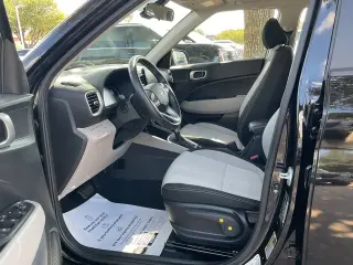 Hyundai VENUE 2025 SEL 4dr Crossover
