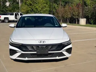 Hyundai ELANTRA Híbrido 2024 Azul Sedán 4 puertas
