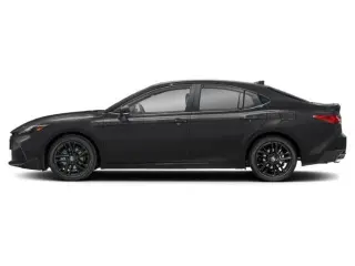Toyota Camry 2025 SE Sedán 4 puertas