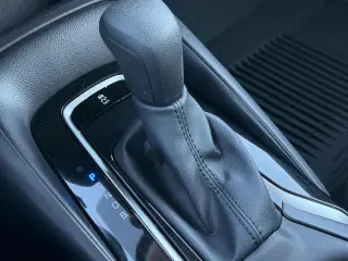 Toyota Corolla 2025 LE Sedán 4 puertas