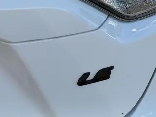 Toyota Corolla 2025 LE Sedán 4 puertas