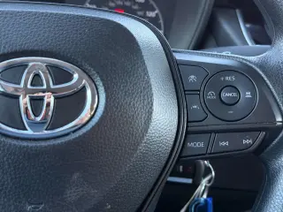Toyota Corolla 2025 LE Sedán 4 puertas