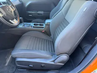 Dodge Challenger 2014 R/T 2dr Coupe