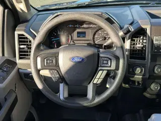 Ford F-250 Super Duty 2020 4x4 XL 4dr Crew Cab 6.8 ft. SB Pickup