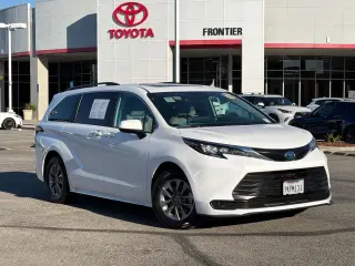Toyota Sienna 2024 AWD LE 8-Pasajeros 4dr Mini-Van