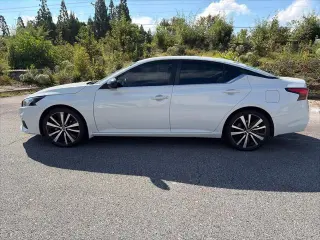 Nissan Altima 2021 2.5 SR 4dr Sedán