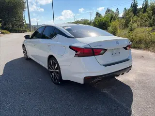 Nissan Altima 2021 2.5 SR 4dr Sedán
