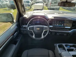 Chevrolet Silverado 1500 2025 4x2 LT 4dr Crew Cab 5.8 ft. SB