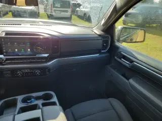 Chevrolet Silverado 1500 2025 4x2 LT 4dr Crew Cab 5.8 ft. SB