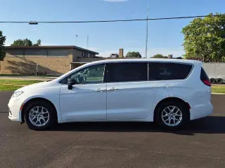 Chrysler Pacifica 2024 Touring L 4dr Mini-Van