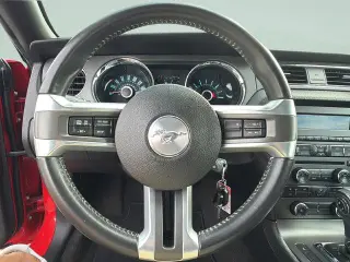 Ford Mustang 2013 V6 2desc Convertible