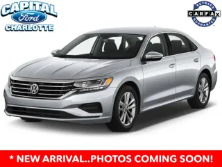 Volkswagen Passat 2021 SE 4dr Sedán
