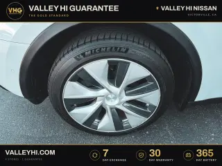 Tesla Model Y 2021 AWD Long Range 4dr Crossover