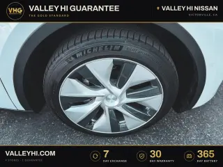 Tesla Model Y 2021 AWD Long Range 4dr Crossover