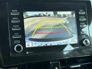 Toyota Camry 2024 SE Sedán de 4 puertas