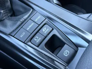 Toyota Camry 2026 SE 4dr Sedán
