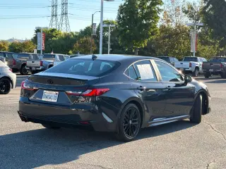 Toyota Camry 2026 SE 4dr Sedán