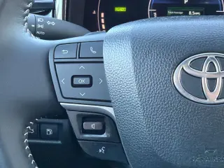 Toyota Camry 2026 SE 4dr Sedán