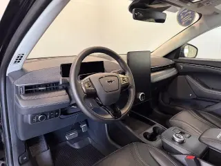 Ford Mustang Mach-E 2023 AWD Premium 4dr SUV